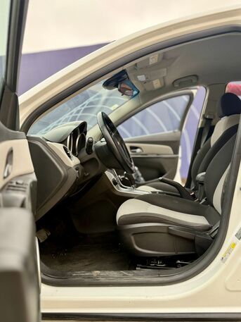 Riyadh, Vehicles, Cars & Trucks , SAR 14000,  2013,  2013,  Automatic,  170000 KM,  Chevrolet Cruze