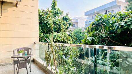 Gurgaon, Apartments, Flats, Houses & Villas, INR 4500/day,  Furnished,  1 BR,  600 Sq. Feet,  1 BHK Apartment Apartment DLF Cyber City Gurgaon
