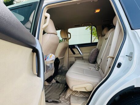 Manama, Vehicles, Cars & Trucks , BHD 1,  Toyota Land Cruiser Prado,  2015,  175000 KM,  4 Cylinder - TXL