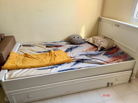 Riffa, Appliances, BHD 1,  Urgent Sale Expact Leaving