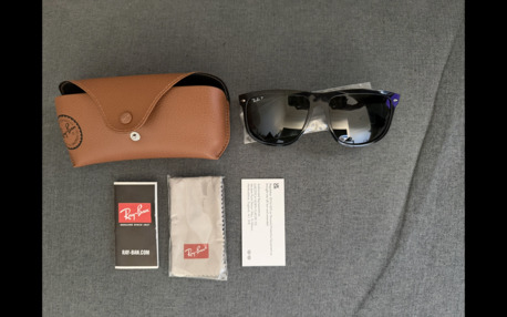 Al Malaz, Mobile Phones, SAR 2,  Saint Laurent Swarovski Rayban