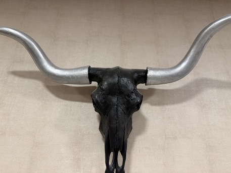 Riyadh, Furniture, SAR 3500,  Large Decorative Horse Sculpture + Longhorn Wall Art &ndash; SAR 3,500