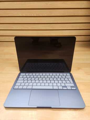 Riyadh, Computers, SAR 2199,  MacBook Neo 13" 2026 A18 Pro 6CORE RAM:8GB SSD:256GB B.C 3(100%)