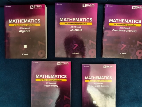 Al Rehab, Books, SAR 500,  JEE Books