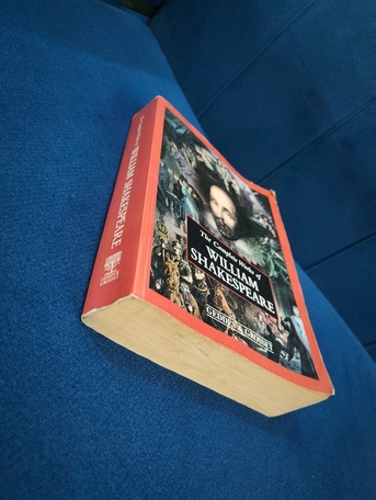 Al Rehab, Books, SAR 50,  Willam Shakespeare Book For Sale