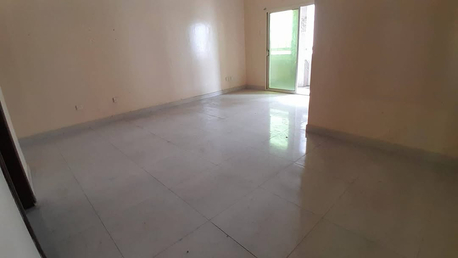 Gudaibiya, Apartments, Flats, Houses & Villas, BHD 260/month,  2 BR,  Gudaibiya:- Close To Philipino Garden.2BHK Unfurnished Flat On Rent.Bd 260/- With 60BD EWA