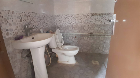 Gudaibiya, Apartments, Flats, Houses & Villas, BHD 260/month,  2 BR,  Gudaibiya:- Close To Philipino Garden.2BHK Unfurnished Flat On Rent.Bd 260/- With 60BD EWA