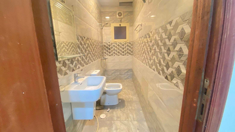 Gudaibiya, Apartments, Flats, Houses & Villas, BHD 260/month,  2 BR,  Gudaibiya:- Close To Lulu Supermarket /Rock Bakery.2BHK Flat On Rent Bd 260/with EWA