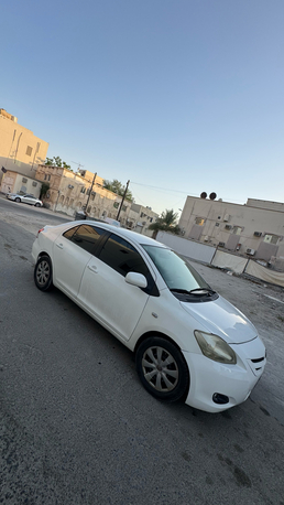 Manama, Vehicles, Cars & Trucks , BHD 1500,  Toyota Yaris,  2007,  Automatic,  100000 KM,   For Sale