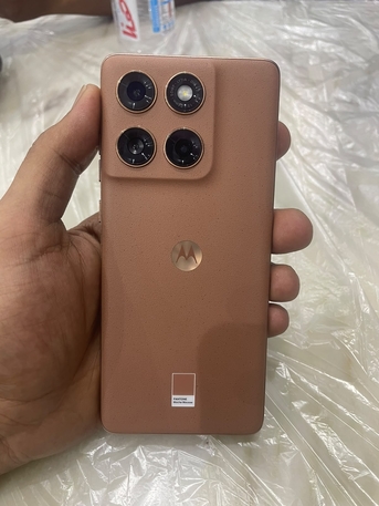 Riyadh, Mobile Phones, SAR 800,  Motorola Edge 60 New Mobile 2months Old