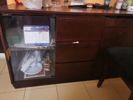 Isa Town, Household Items, Grill With Tava, Roti Maker, Table, Dewan, Washing Machine, Fish Tank, Dining Table, Cycle