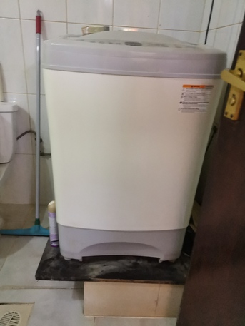Isa Town, Household Items, Grill With Tava, Roti Maker, Table, Dewan, Washing Machine, Fish Tank, Dining Table, Cycle
