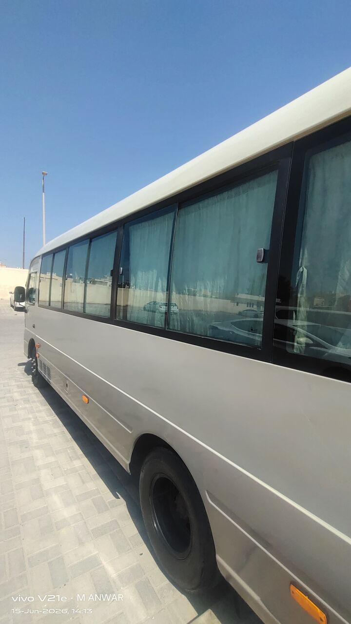 Riyadh, Job Seekers, Hyundai Coaster