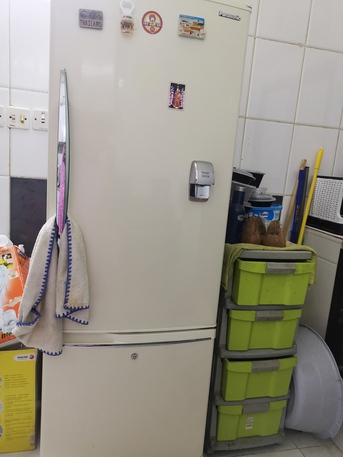 Manama, Air Conditioners, Samsung Split AC, TCL Window AC, Samsung Refrigerator And Panasonic Refrigerator