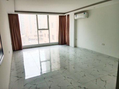 Hidd, Apartments, Flats, Houses & Villas, BHD 300/month,  3 BR,  Spacious 3BHK Apartment With Split ACs, Parking & Prime Location Near Lulu &ndash; 300 BD
