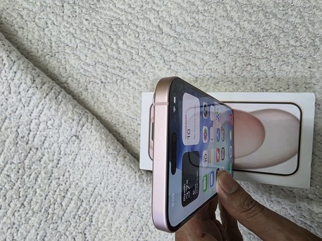 Khobar, Mobile Phones, SAR 2100,  IPhone 15plus 128gb Sale Swap 94 Battery Only Serious Buyer Contact Me