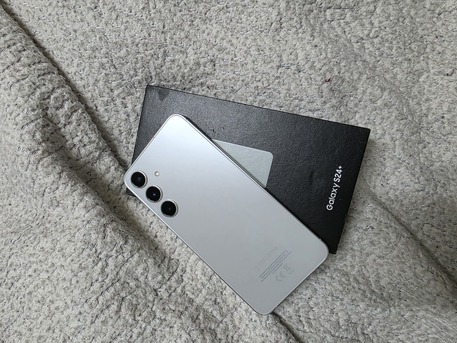 Khobar, Mobile Phones, SAR 1800,  Samsung Galaxy S24 Plus 256gb 12 Gb Ram Sale Swap Only Serious Buyer Contact Me