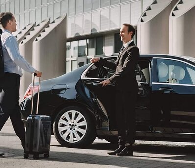 Toronto, Automotive, Best Taxi Services Near You In Canada | Verified Business Listings