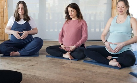 New Delhi, Health, Pregnancy Yoga For Working Mothers In Delhi NCR