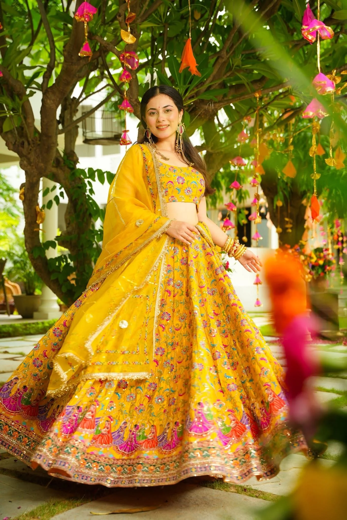 Jaipur, Clothing & Accessories, INR 11200,  Buy Idaho Raasnika Heavy Lehenga Set Online