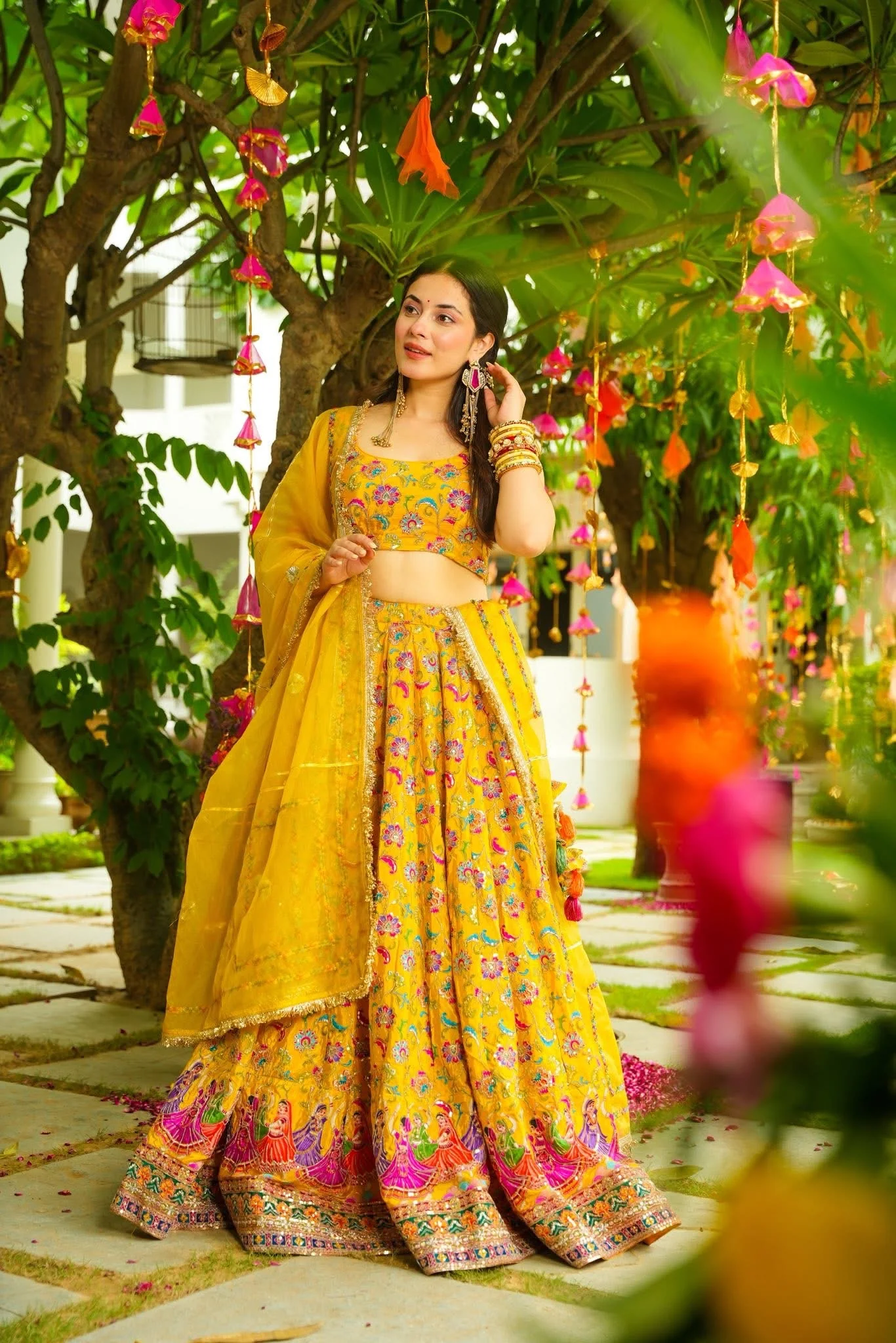 Jaipur, Clothing & Accessories, INR 11200,  Buy Idaho Raasnika Heavy Lehenga Set Online
