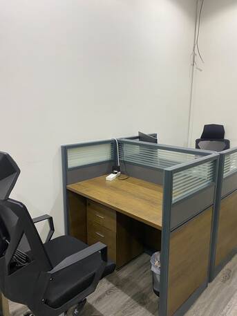 Al Malaz, Furniture, SAR 7500,  Office Furniture Selling Post