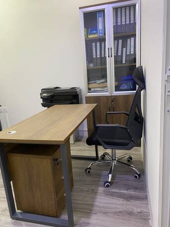 Al Malaz, Furniture, SAR 7500,  Office Furniture Selling Post
