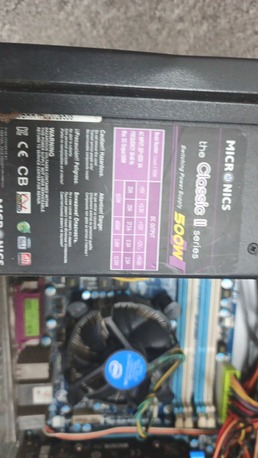 Manama, Computers, BHD 25,  Old Desktop PC For Sale &ndash; Intel System With Graphics Card