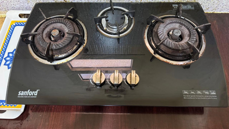 Jubail, Household Items, SAR 150,  Gas Stove 3 Burner Sanford.