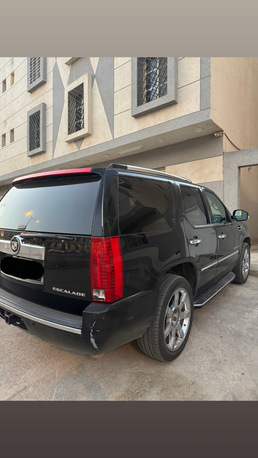 Riyadh, Vehicles, Cars & Trucks , SAR 26000,  Cadillac Escalade,  2008,  Automatic,  337000 KM,