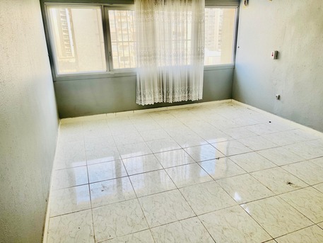 Al Sharafeyah, Apartments, Flats, Houses & Villas, SAR 1500/month,  2 BR,  Two Family Rooms Available For Rent