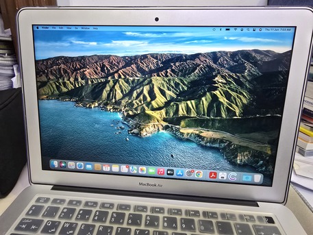 Jeddah, Computers, SAR 1200,  Macbook Air For Sale