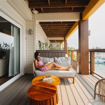 Tegucigalpa, Business, Sun Divers Roatan