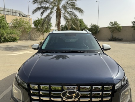 Riyadh, Vehicles, Cars & Trucks , SAR 55000,  Hyundai Venue,  2024,  Automatic,  31000 KM,   1.0 Turbo,  For Sale Or Waiver