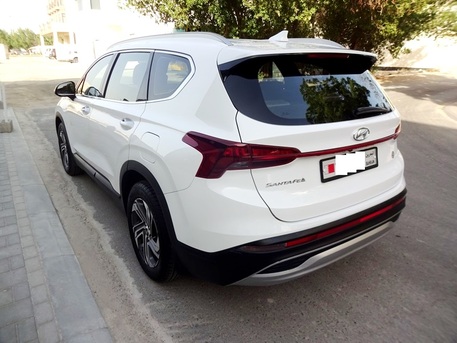 Manama, Vehicles, Cars & Trucks , BHD 7400,  Hyundai Santa Fe,  2022,  Automatic,  96000 KM,  7 Seater # Loan-Trade Option