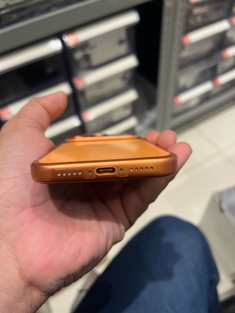 Al Malaz, Mobile Phones, SAR 4500,  Iphone 17 Pro 256GB Cosmic Orange