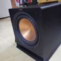 SAR 1800,  Subwoofer: Klipsch R-112SW