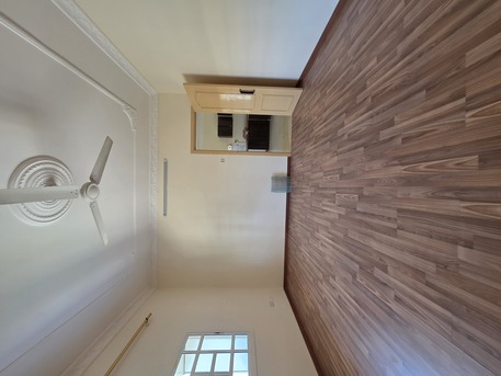 Hoora, Apartments, Flats, Houses & Villas, BHD 210/month,  1 BR,  Very Neet Semi Furnished 1 Bedroom Flat With Unlimited Ewa & Balcony 210 BD In Hoora