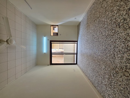 Hoora, Apartments, Flats, Houses & Villas, BHD 190/month,  2 BR,  Very Neet & Clean UN Furnished 2 Bedrooms Family Flat With Ewa & Balcony @190/BD In Hoora