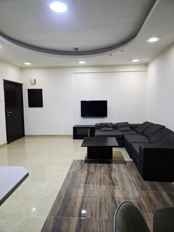 Salmaniya, Apartments, Flats, Houses & Villas, BHD 300/month,  Furnished,  2 BR,  Fully Furnished 2 BHK Family Flat With Ewa & Parking @300/BD In Salmaniya