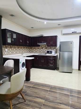 Salmaniya, Apartments, Flats, Houses & Villas, BHD 300/month,  Furnished,  2 BR,  Fully Furnished 2 BHK Family Flat With Ewa & Parking @300/BD In Salmaniya