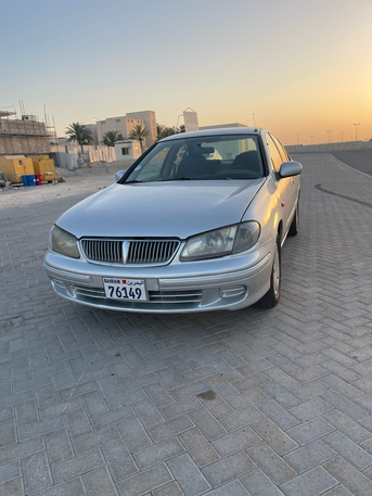 Manama, Vehicles, Cars & Trucks , BHD 750,  Nissan Sunny,  2003,  Automatic,  400000 KM,    Model For URGENT Sale