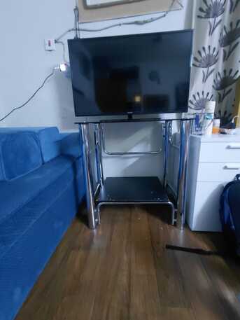 Hara, Appliances, SAR 375,  40" TV PHILIPS WITH TV STAND WITH GLASS