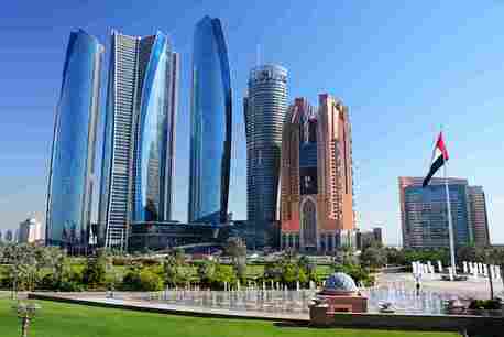 London, Travel, Discover Abu Dhabi Holidays Package For Luxury & Arabian Adventures