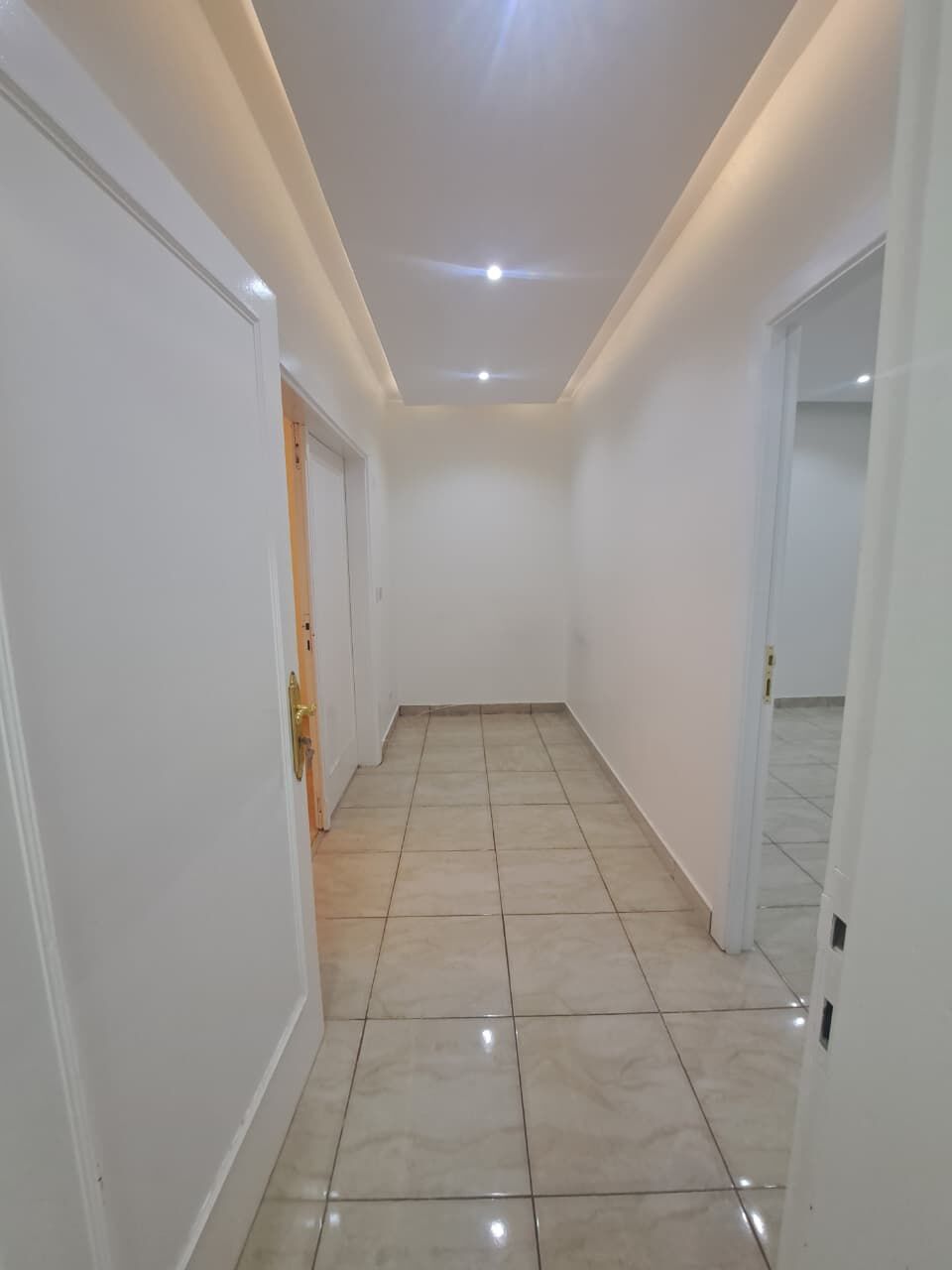 Al Rahmaniyah, Apartments, Flats, Houses & Villas, SAR 34000/year,  2 BR,  Family Room Available At Wurud  Area