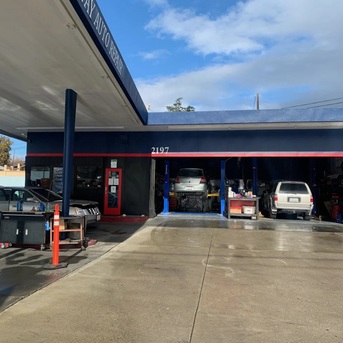 New York, Automotive, Solano Way