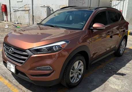 Al Rawdah, Vehicles, Cars & Trucks , SAR 44000,  Hyundai Tucson,  2017,  Automatic,  255 KM,    Semi Full &ndash; Saudi Specs