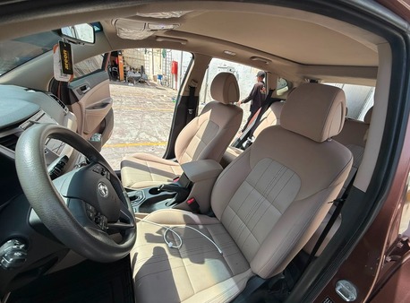 Al Rawdah, Vehicles, Cars & Trucks , SAR 44000,  Hyundai Tucson,  2017,  Automatic,  255 KM,    Semi Full &ndash; Saudi Specs