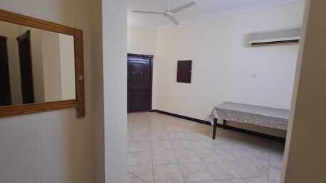 Hoora, Apartments, Flats, Houses & Villas, BHD 150/month,  1 BR,  Sharing Flat For Rent In Hoora Near Ashraf