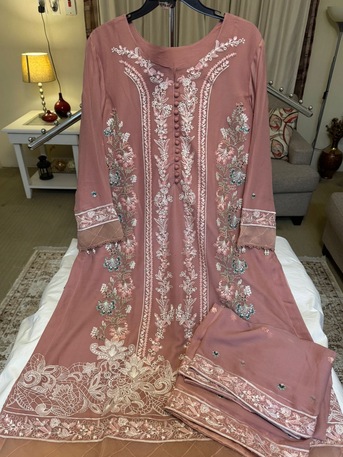 Khobar, Clothing & Accessories, Pakistani Dresses (open House Exhibition)